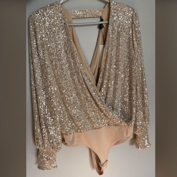 Dynamite sequin bodysuit - Picture 2 of 3